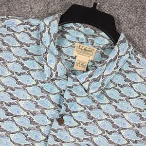 LL Bean Tropucs Mens XL All Over Blue Fish Print Short Sleeve Button Down Shirt